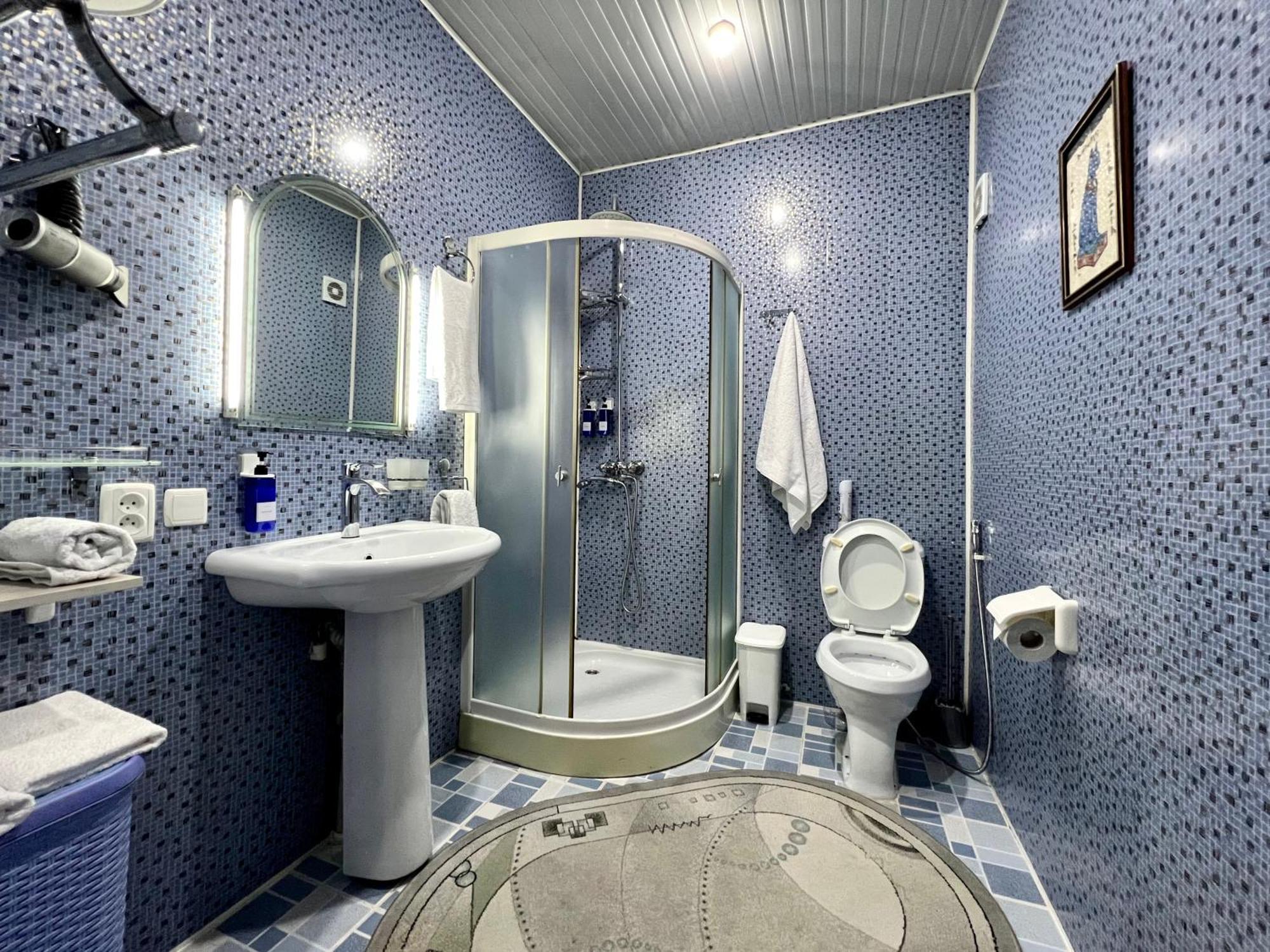 Frodo Hotel Tashkent Luaran gambar