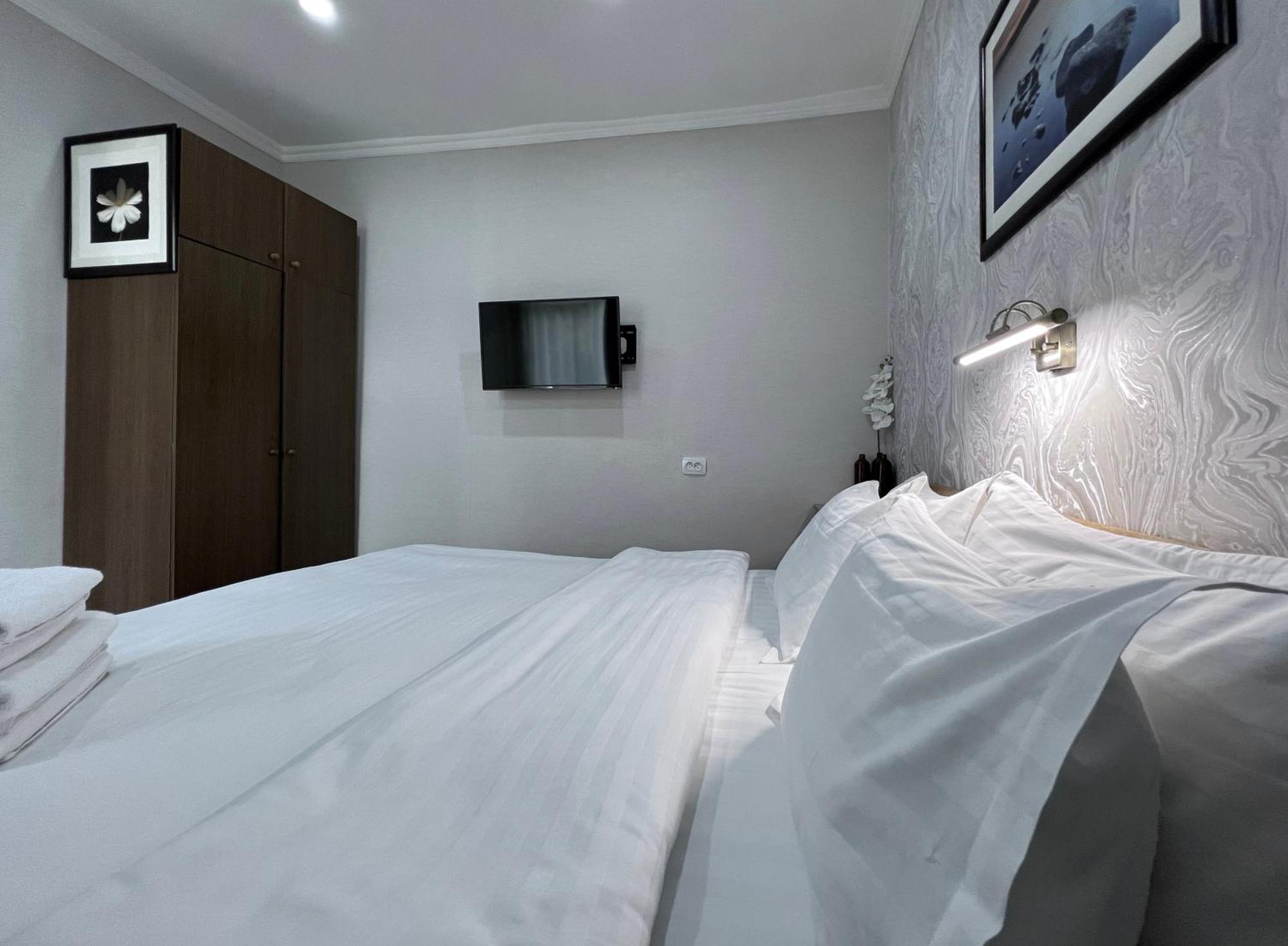 Frodo Hotel Tashkent Luaran gambar