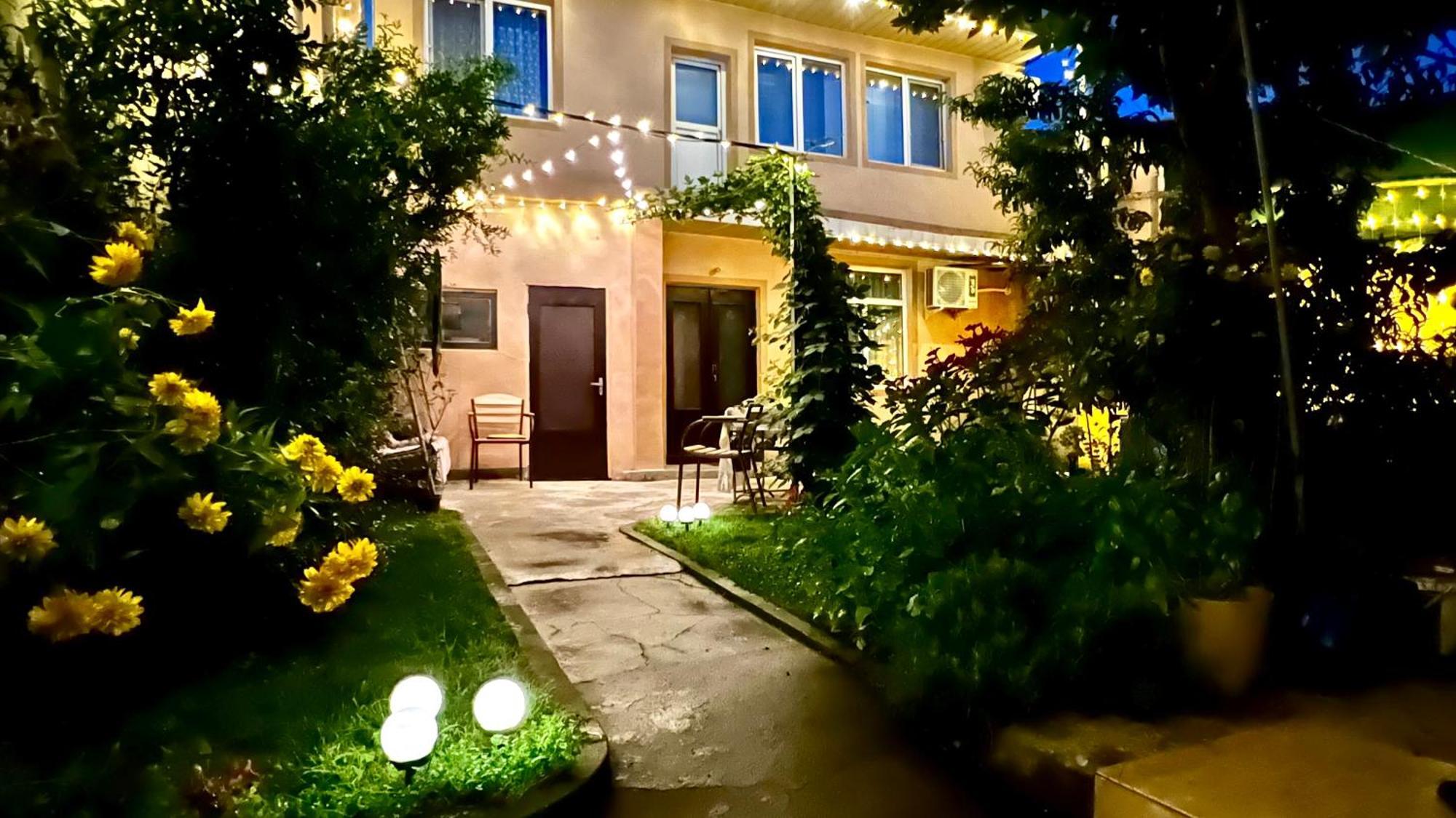 Frodo Hotel Tashkent Luaran gambar