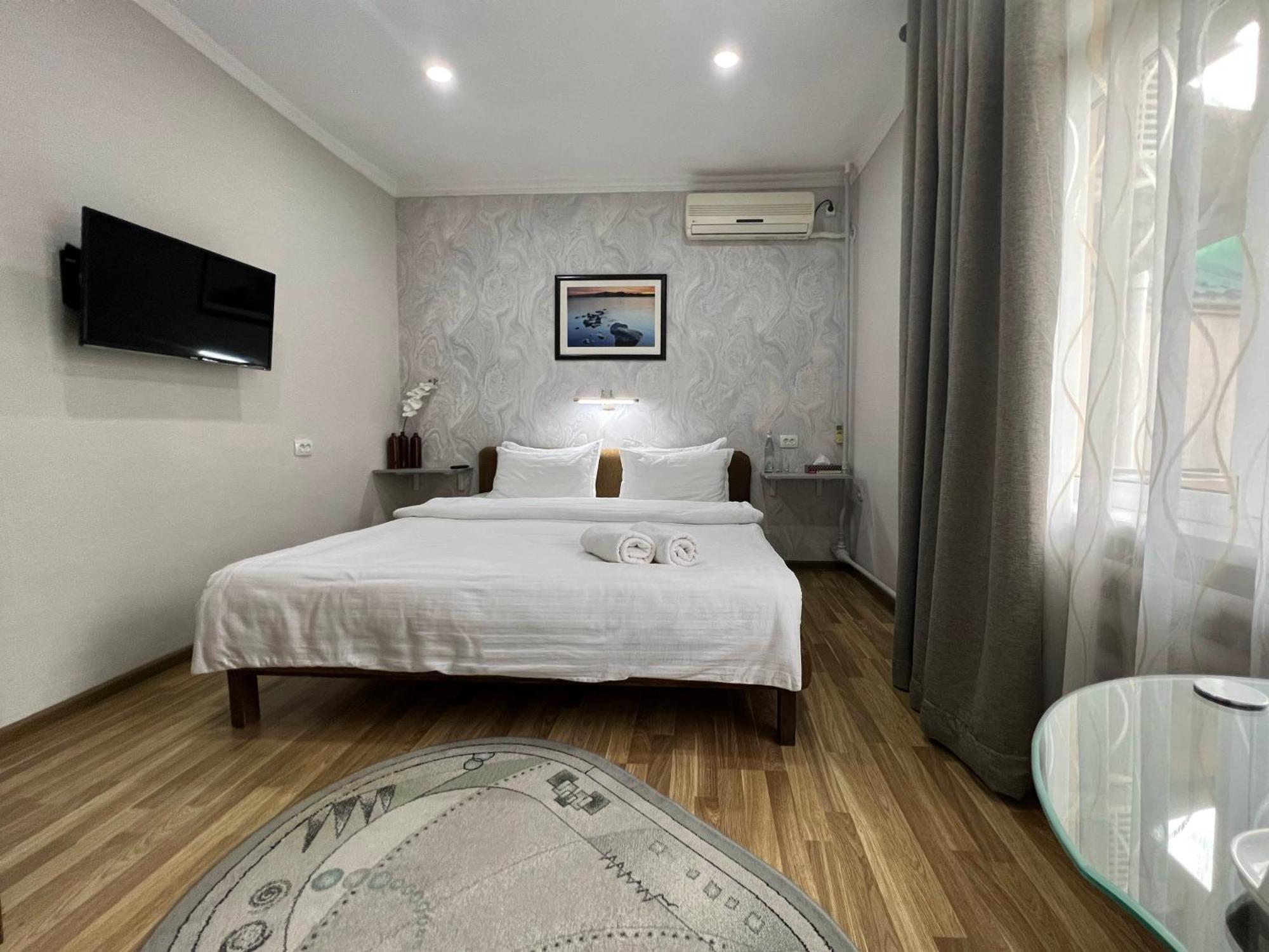 Frodo Hotel Tashkent Luaran gambar