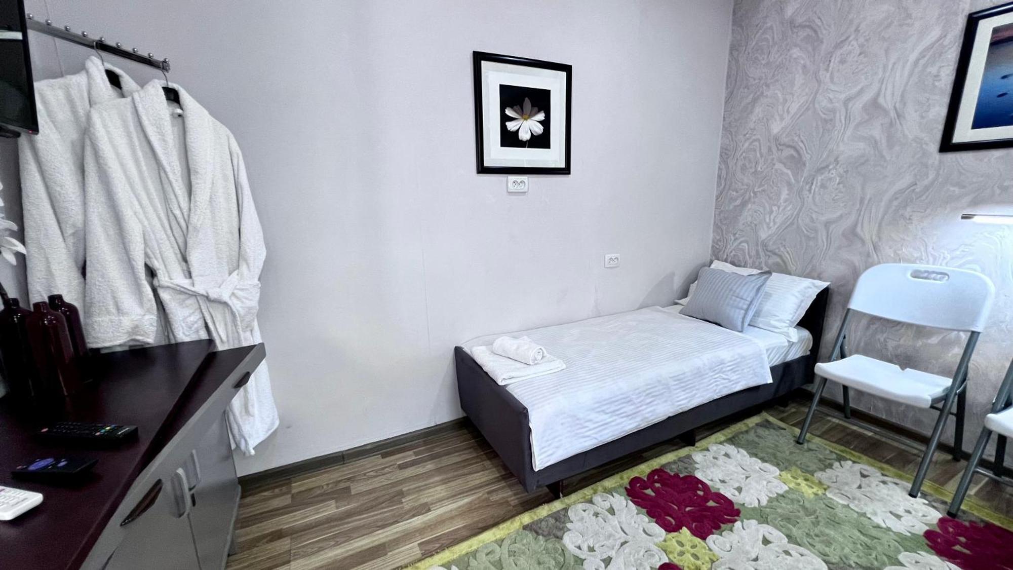 Frodo Hotel Tashkent Luaran gambar